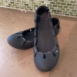 Crocs elastic flats